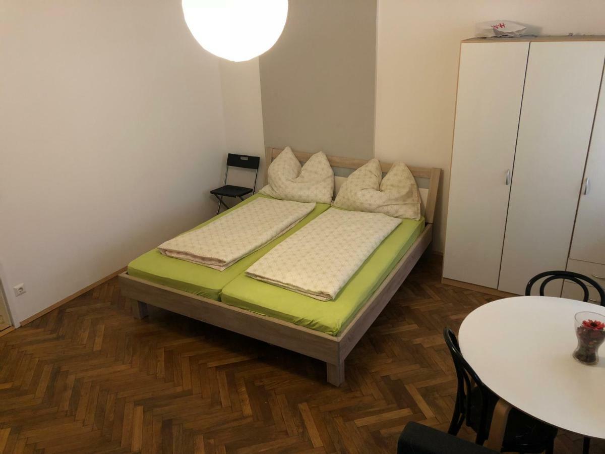 My Apartment Грац Екстер'єр фото